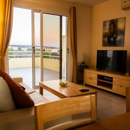 Nissi Elena -sunshine *