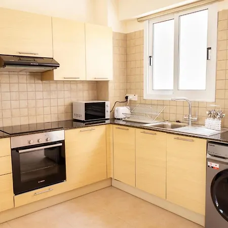 Nissi Elena -sunshine