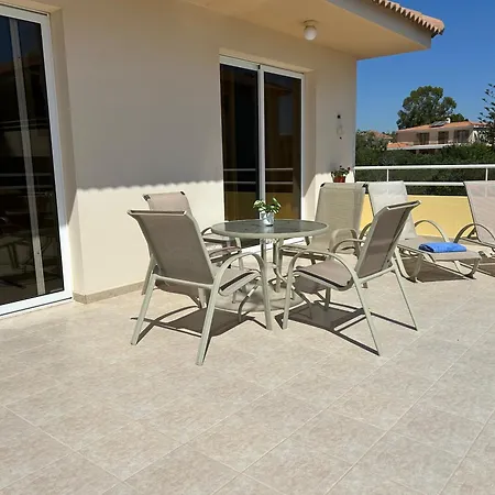 Nissi Elena -sunshine Ayia Napa