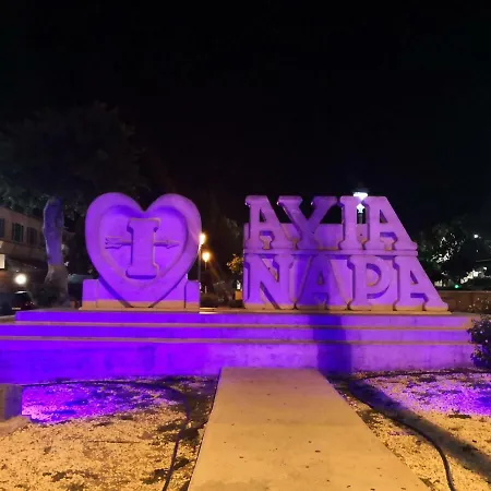 Apartment Nissi Elena -sunshine