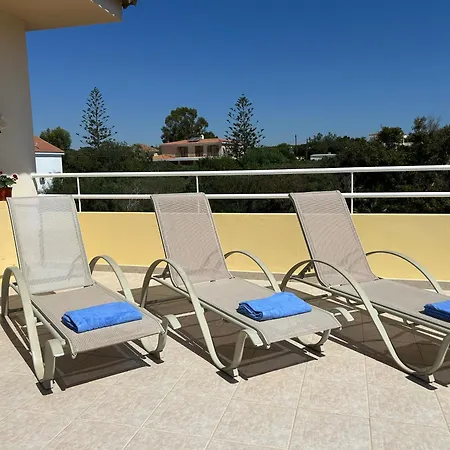 Nissi Elena -sunshine