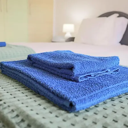 Nissi Elena -sunshine Ajia Napa