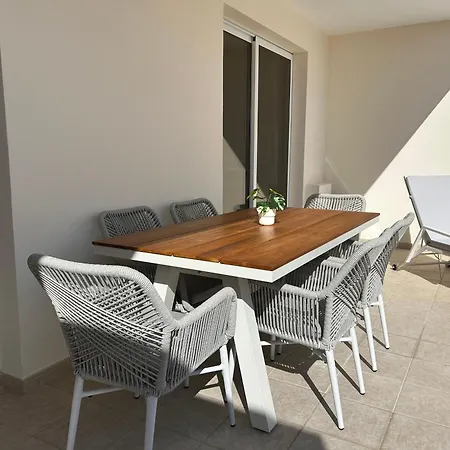 Nissi Elena -sunshine Apartament *