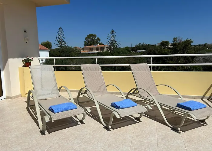 Nissi Elena -sunshine