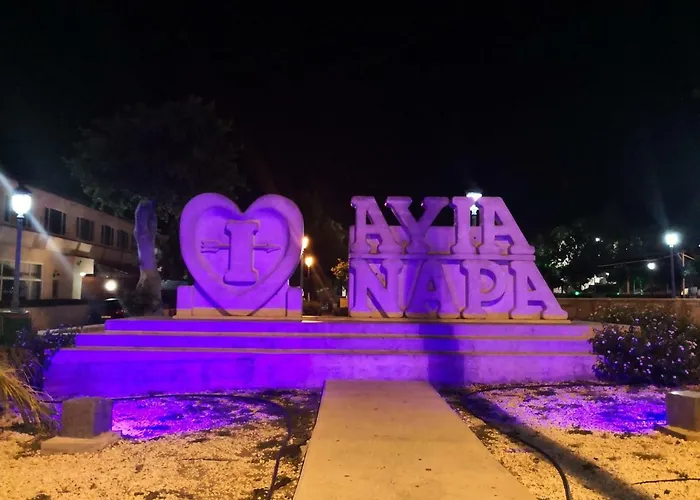 アパート Nissi Elena -sunshine