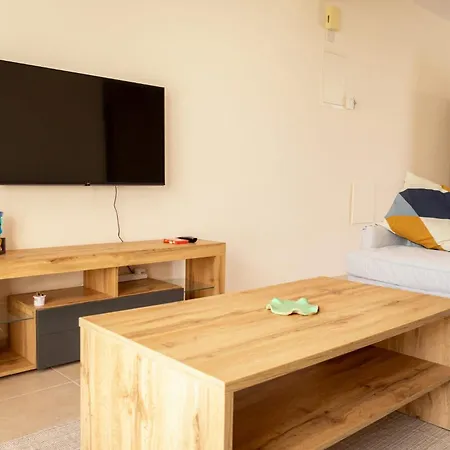 Nissi Elena -sunshine Apartament